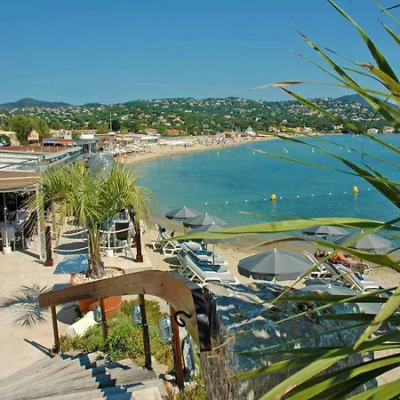 Vila Sur Une Colline Avec Apercu Mer A St Maxime Sainte-Maxime
