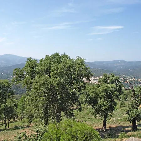Sur Une Colline Avec Apercu Mer A St Maxime Sainte-Maxime